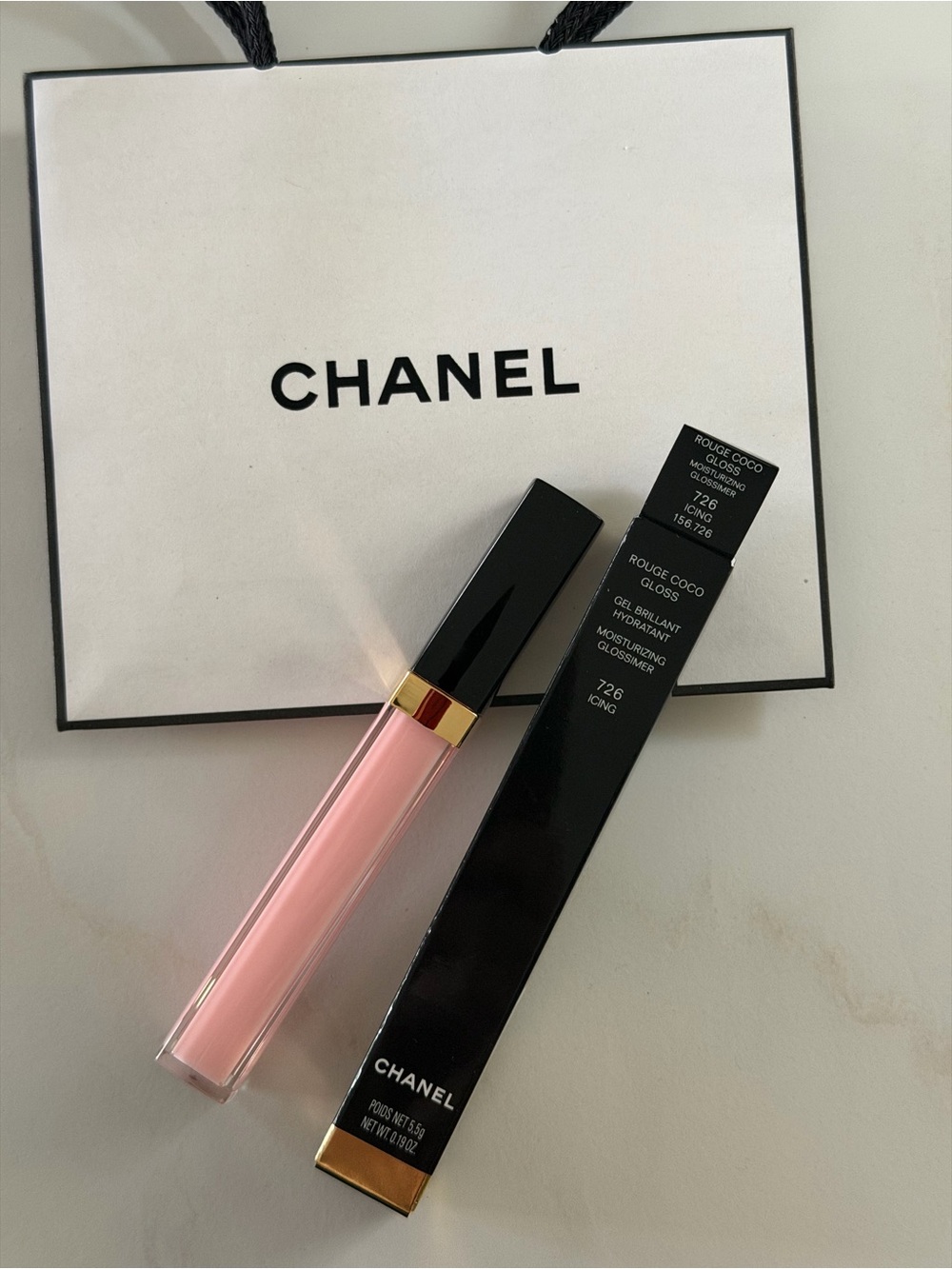 CHANEL Rouge Coco Gloss Moisturizing Glossimer